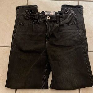 🩷 Abercrombie kids high rise mini mom jeans - black wash